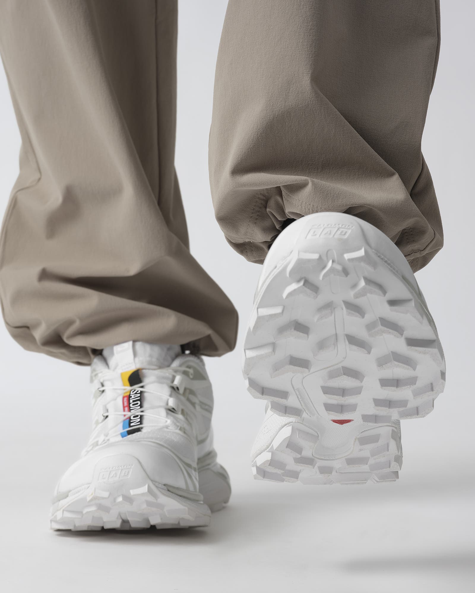 XT-6   White / White / Lunar Rock