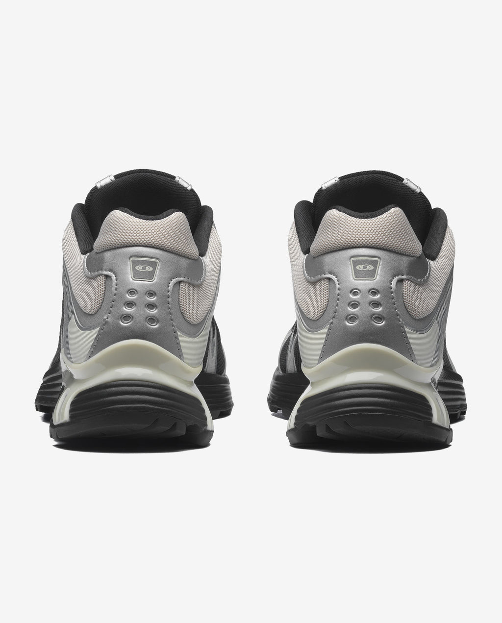 XT-WHISPER  Black / Ftw Silver / Vanilla Ice